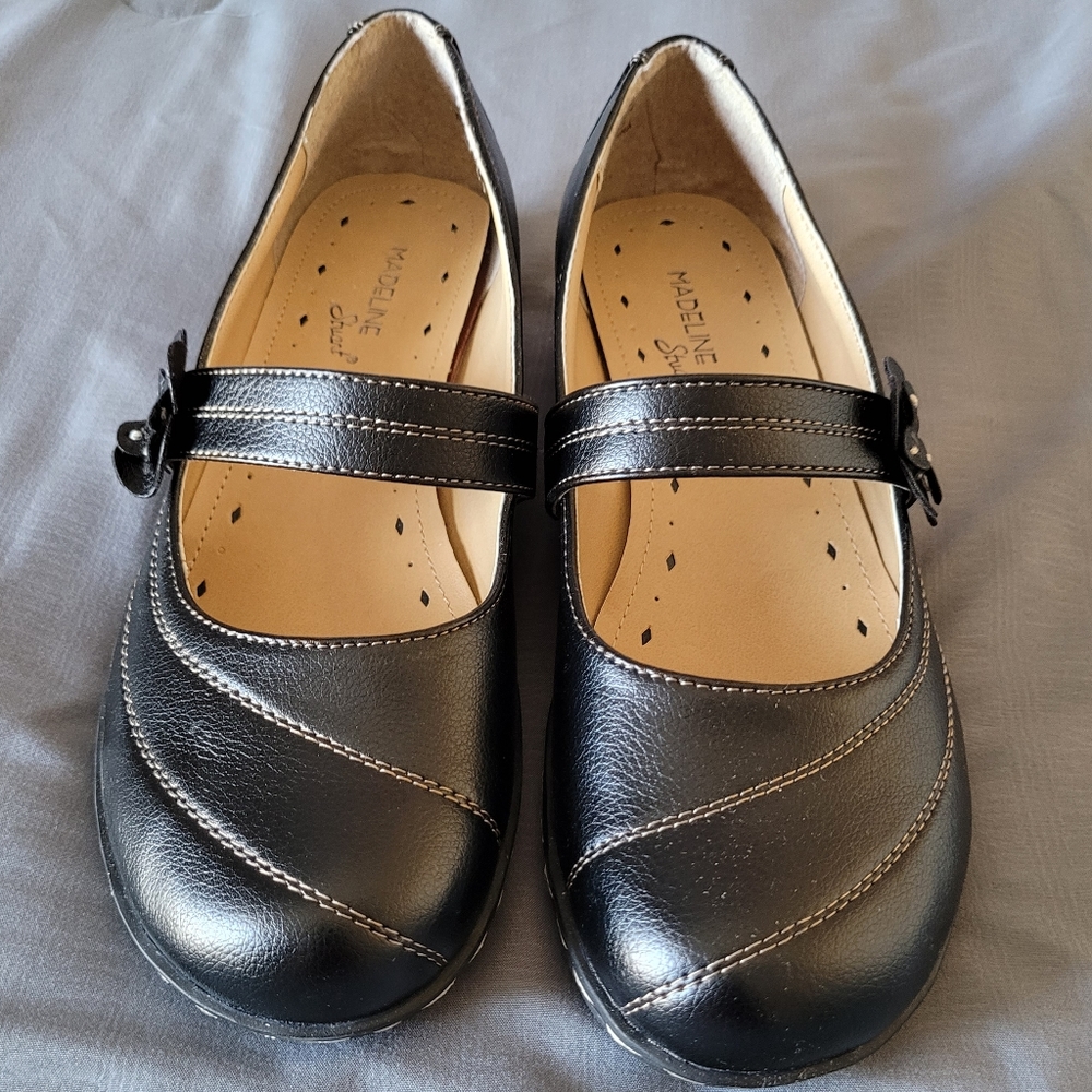 Madeline Stuart Shoes - Black, Sz 7.5 M